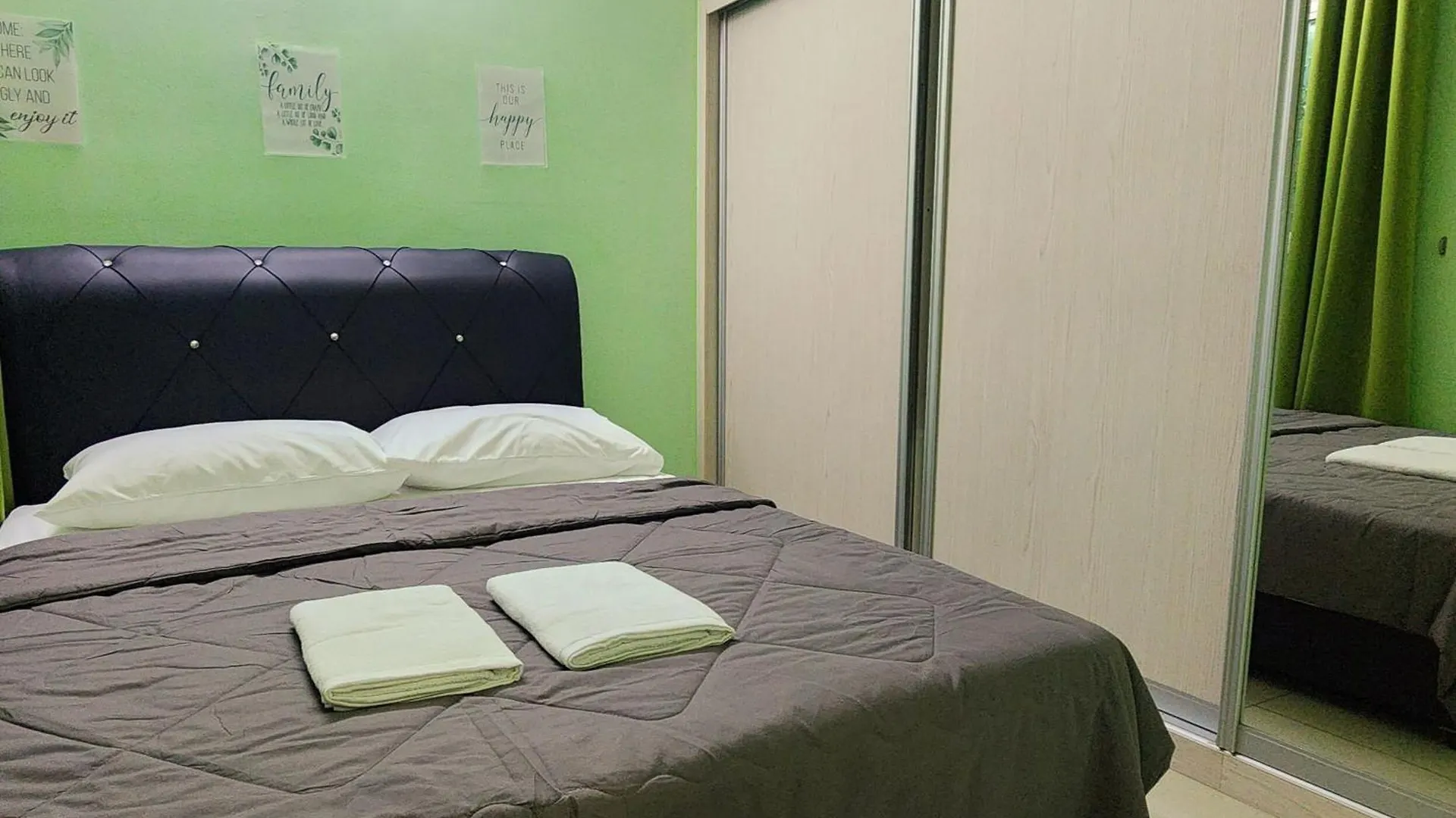 Homestay Pulau Pinang Urban Sky Guesthouse Bayan Lepas 0*,  Μαλαισία